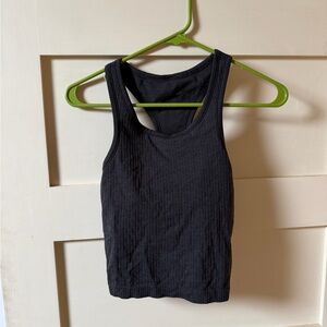 Lululemon Ebb to Street Crop Tank